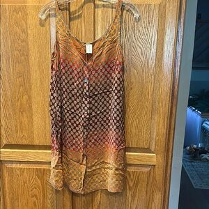 Women's Sleeveless Patterned Top